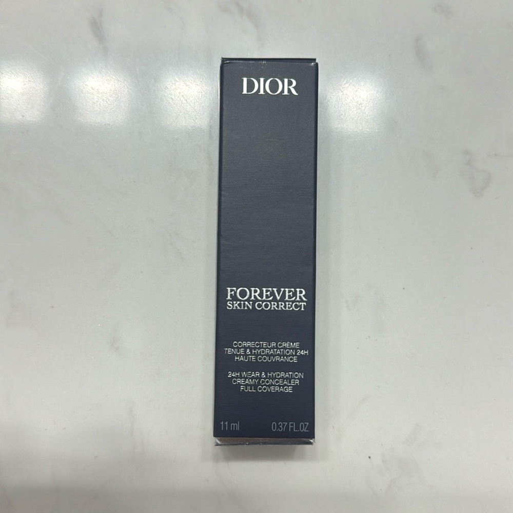 Christian Dior Forever Skin Correct concealer in shade 4N
